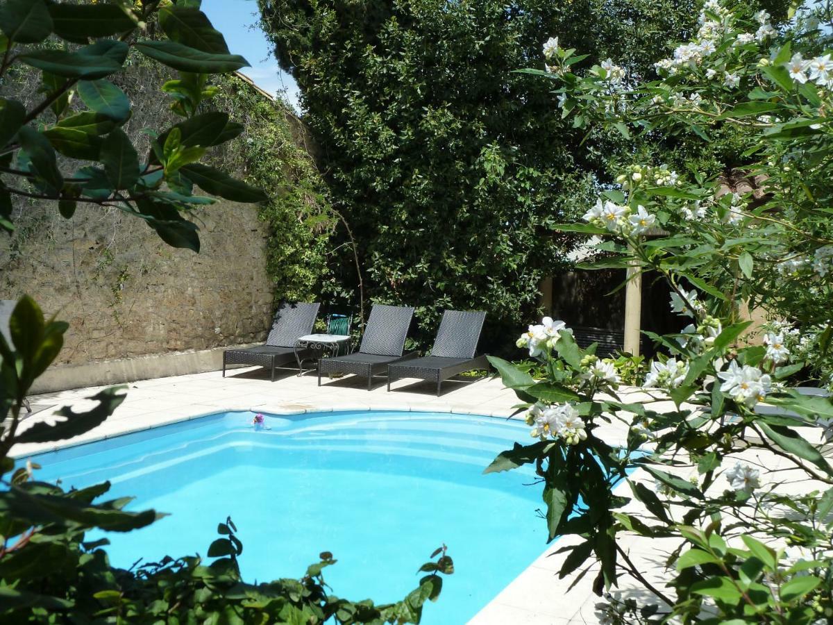 Maison Butterfly Bed and Breakfast Puissalicon Εξωτερικό φωτογραφία
