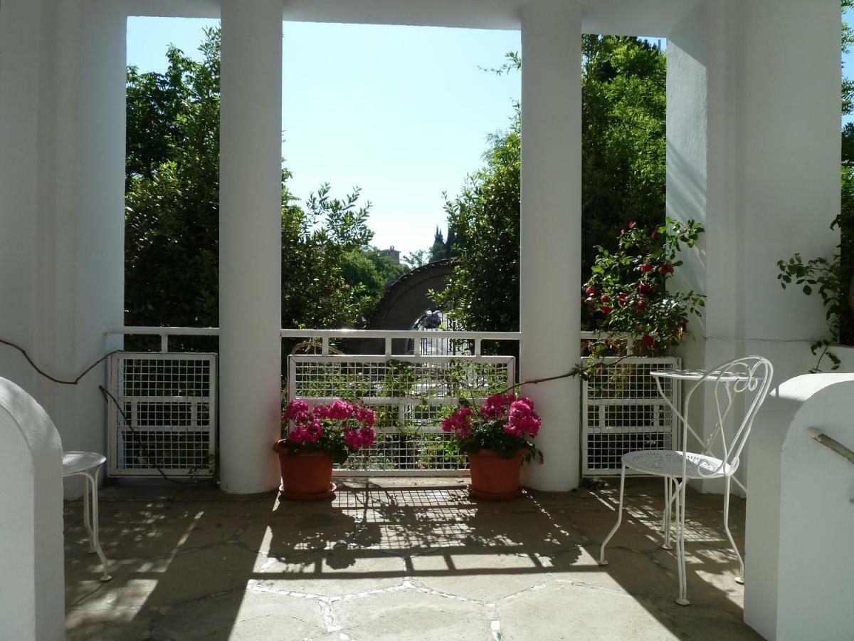 Maison Butterfly Bed and Breakfast Puissalicon Εξωτερικό φωτογραφία