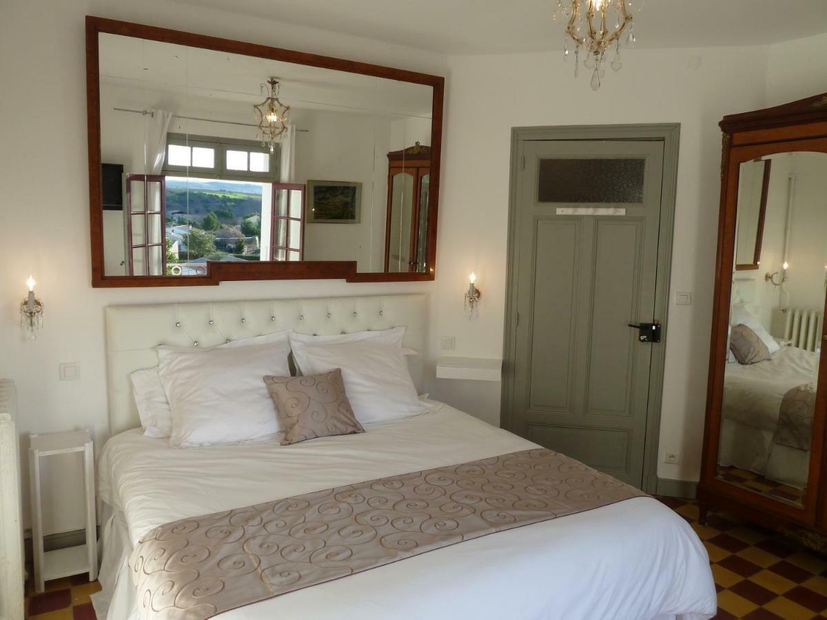 Maison Butterfly Bed and Breakfast Puissalicon Εξωτερικό φωτογραφία