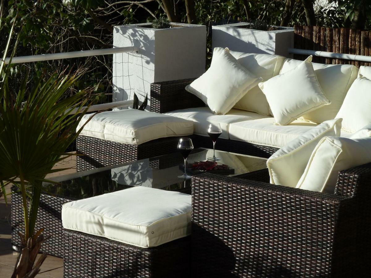 Maison Butterfly Bed and Breakfast Puissalicon Εξωτερικό φωτογραφία