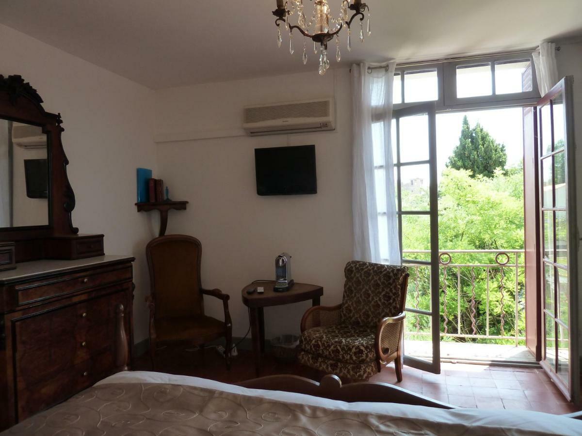 Maison Butterfly Bed and Breakfast Puissalicon Εξωτερικό φωτογραφία